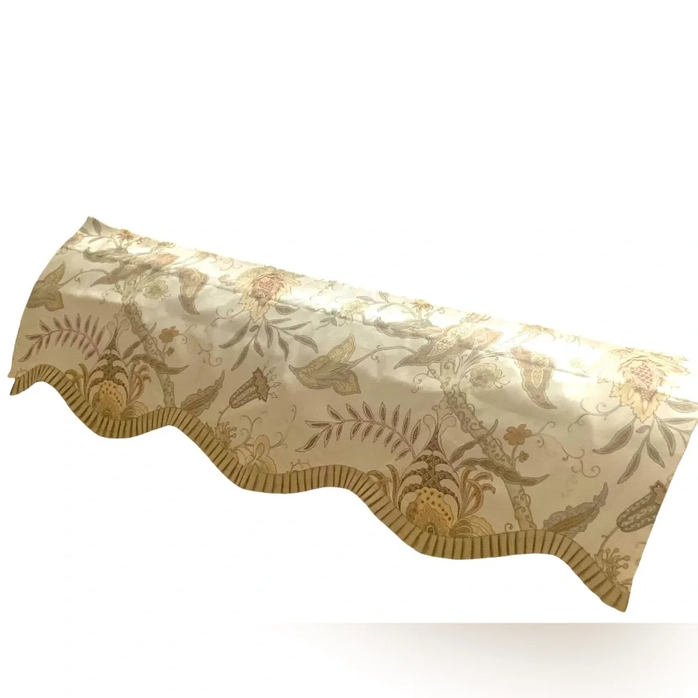 Valance 50” X 16” Pleated Scalloped Edge Rod Pocket Cream Tan Yellow Lined
